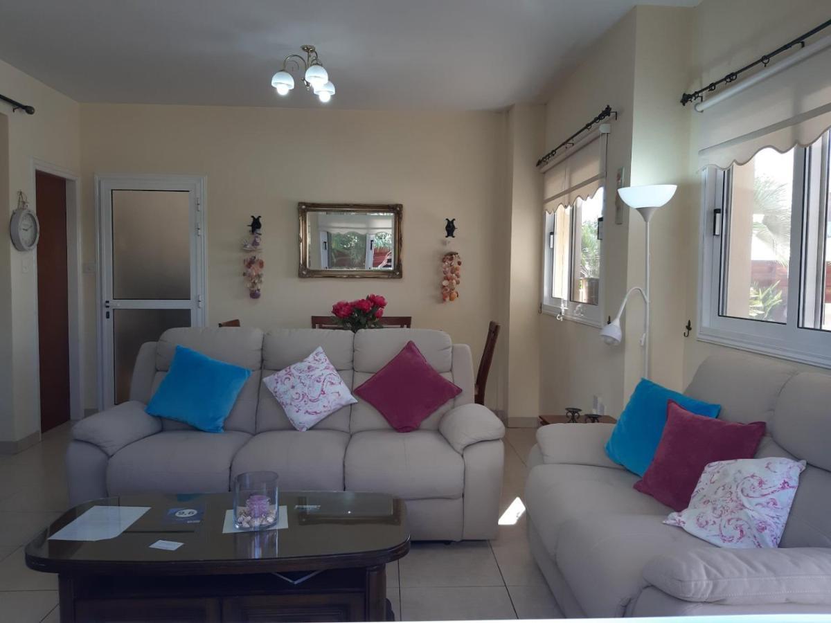 Carolyn Villa Is A Luxury 4-Bedroom Villa With Private Pool In Ajia Napa Zewnętrze zdjęcie